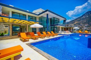 Villa Unlimited – Luxury Accommodation with a Stunning View of Kalkan